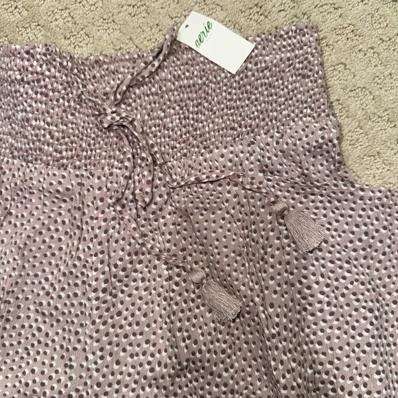 Aerie Women’s Gauze Light Weight Jogger - Picture 3 of 14